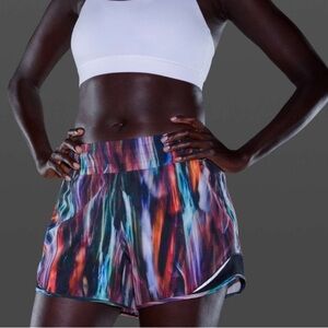 Lululemon Hotty Hot Shorts High-Rise Long 4" Chroma Fusion Multi Black